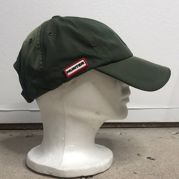 hunter green baseball cap
